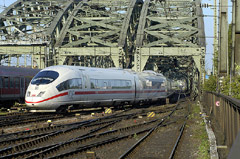 Ukendt DBAG ICE 3 togsæt. Fredag 18. maj 2007, Köln Hbf.