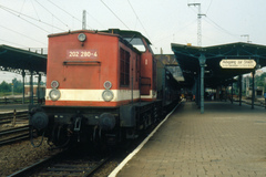 DR 202 280-4. Søndag  2. august 1992, Rostock Hbf.