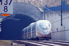 DBAG ICE-3 togsæt. Søndag 31. marts 2013, Niedernhausen