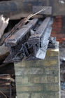 Detaljer af gamle skinner på rampen ved pakhuset i Slagelse