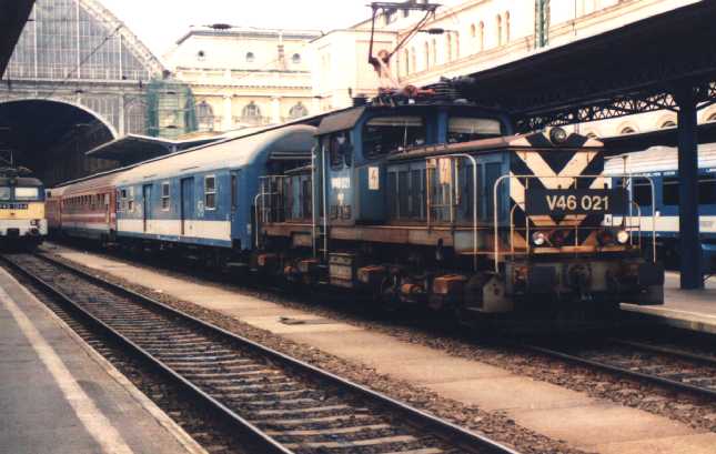 MÁV V46 021